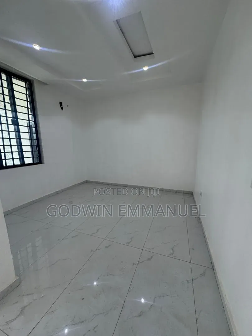 3bdrm Apartment in Jahi Gilmore for rent