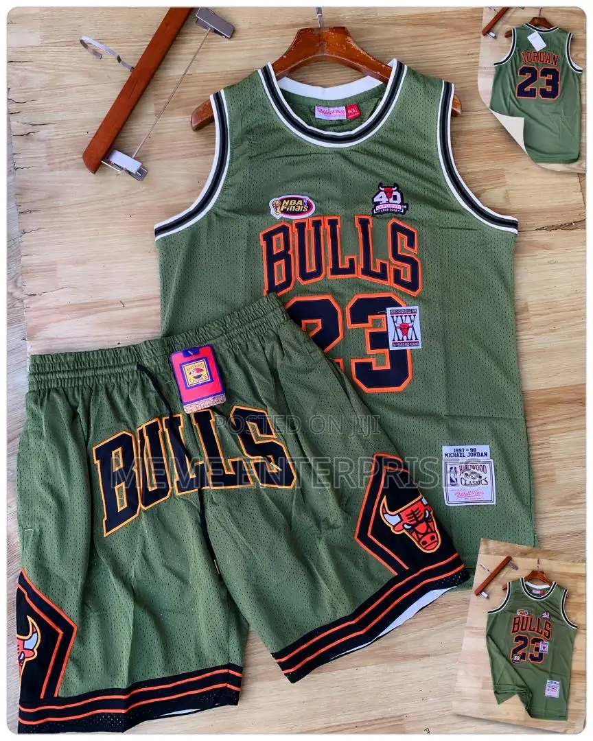 BULLS Basketball Shirt/Short
