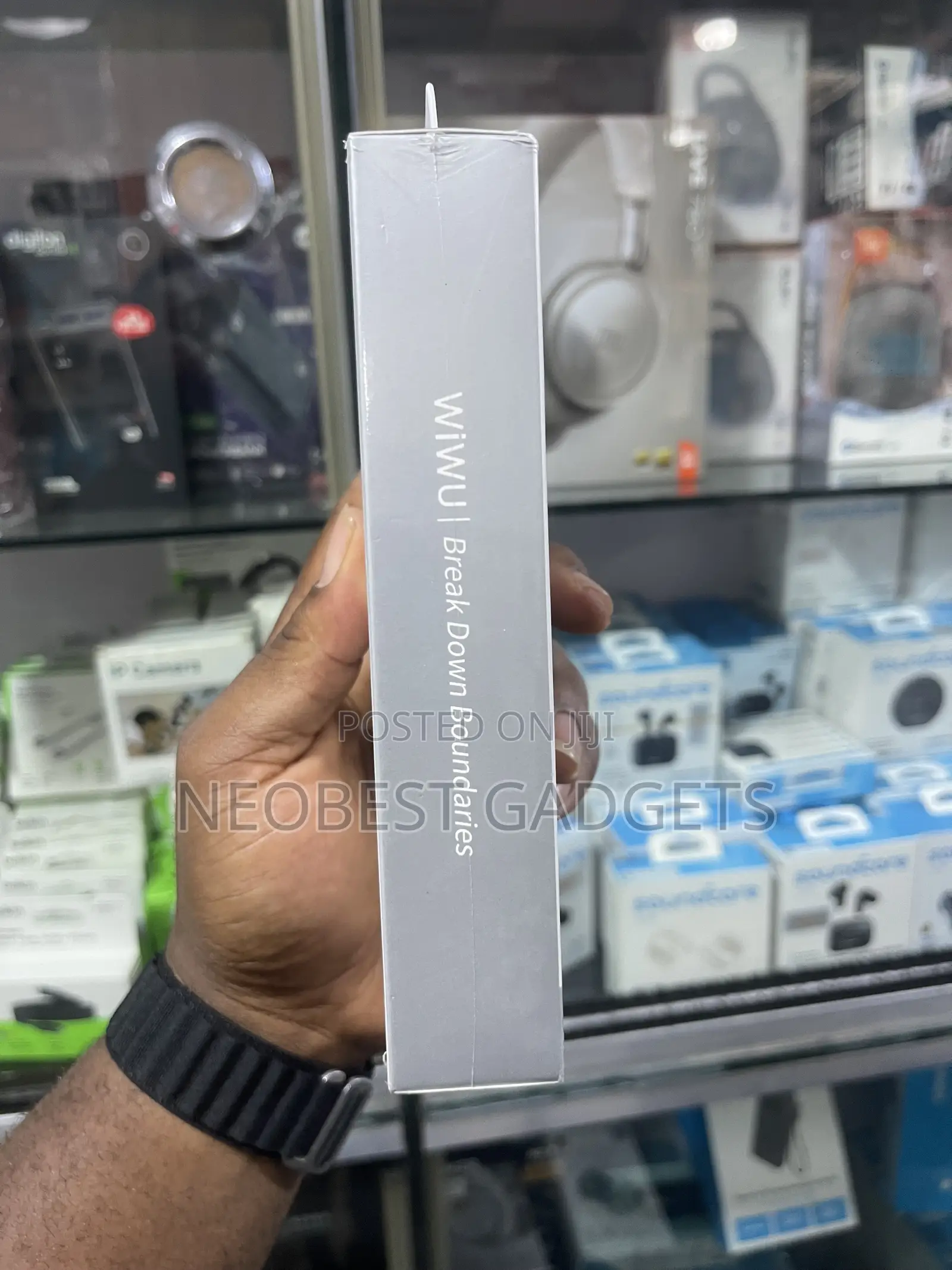 Brand New WIWU Smartwatch SW01 S10