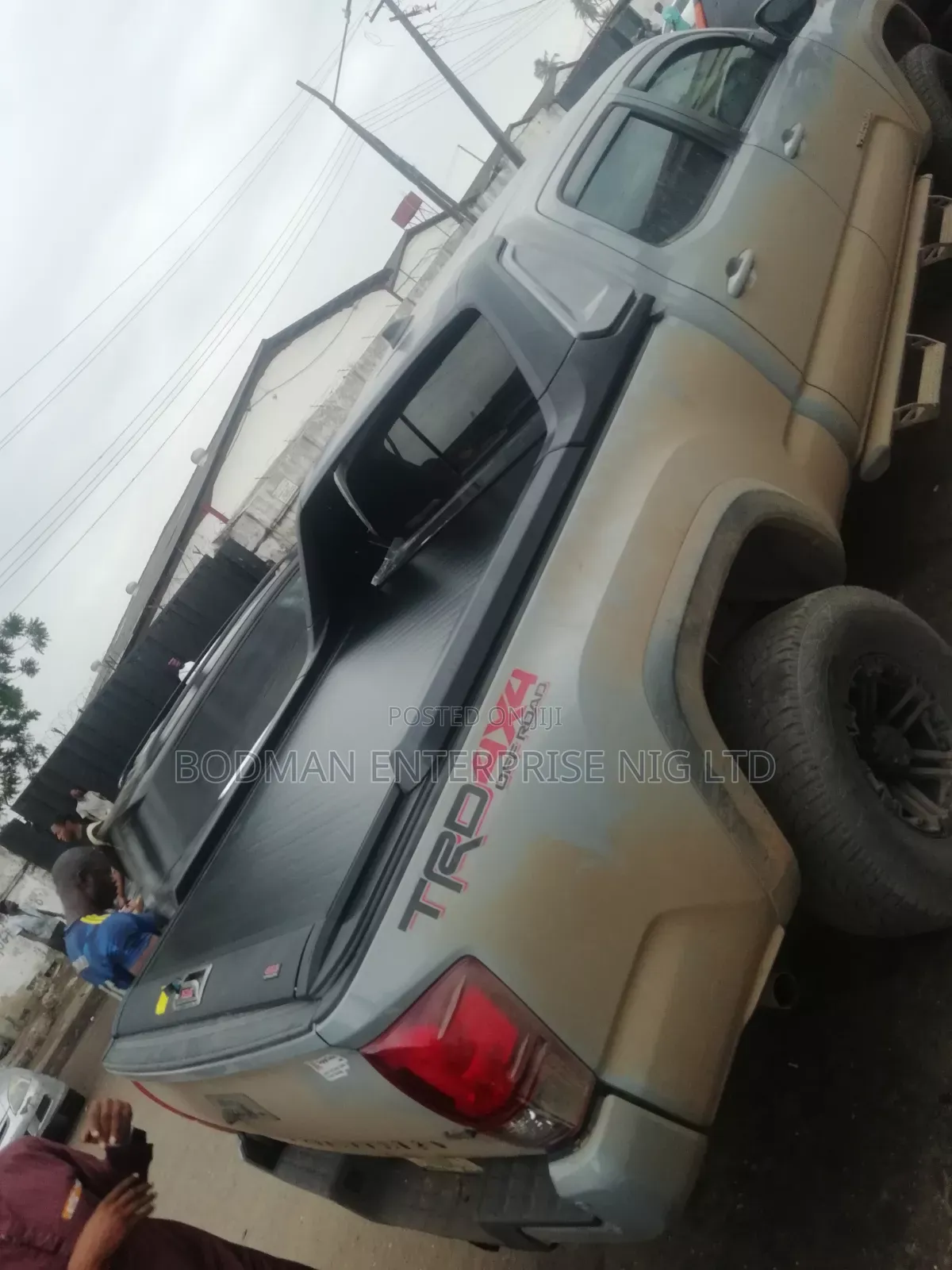 Sliding Booth Cover With TRD Spoiler for Toyota Tacoma Long Bucket at %4