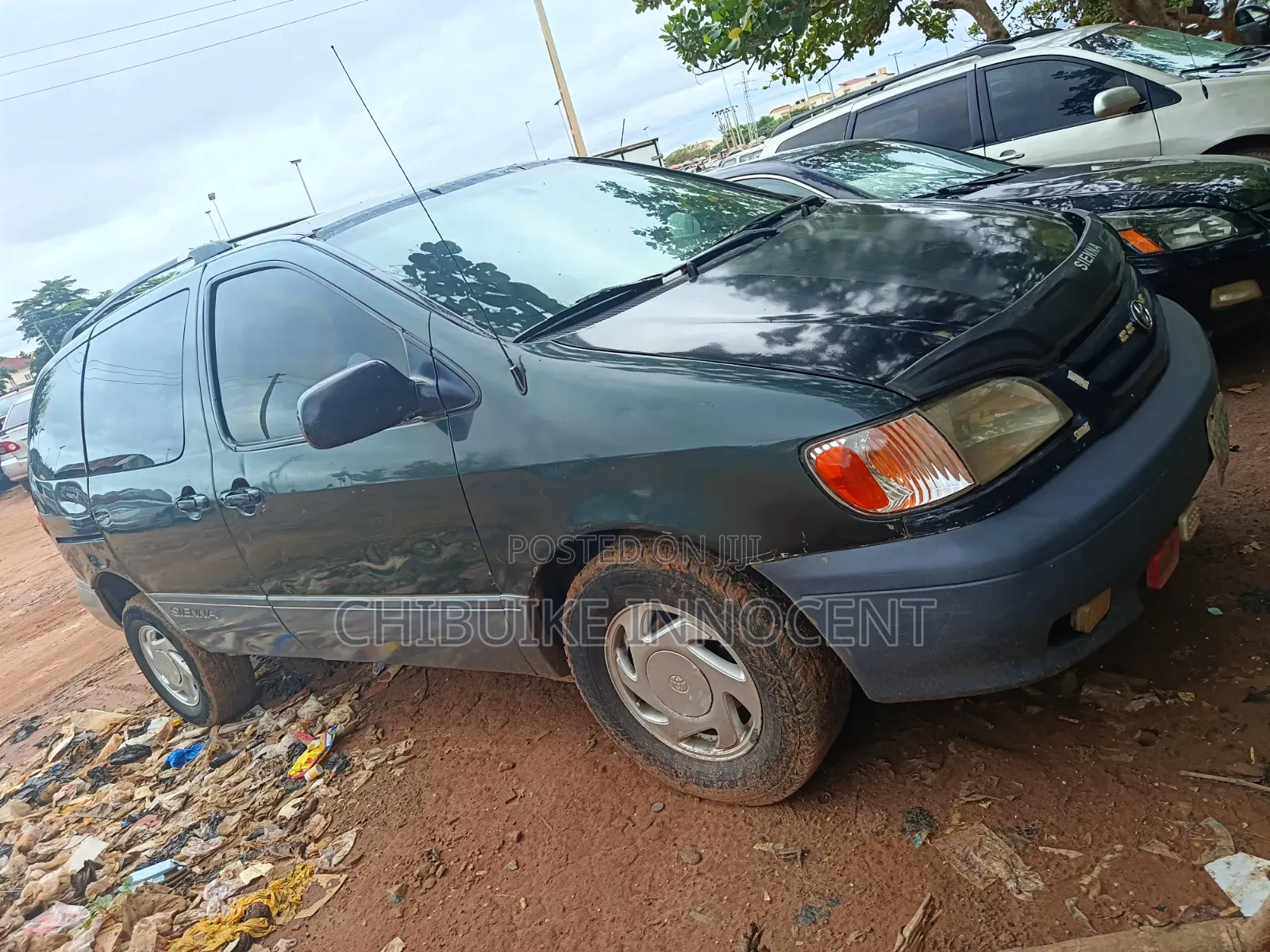 Toyota Sienna 2002