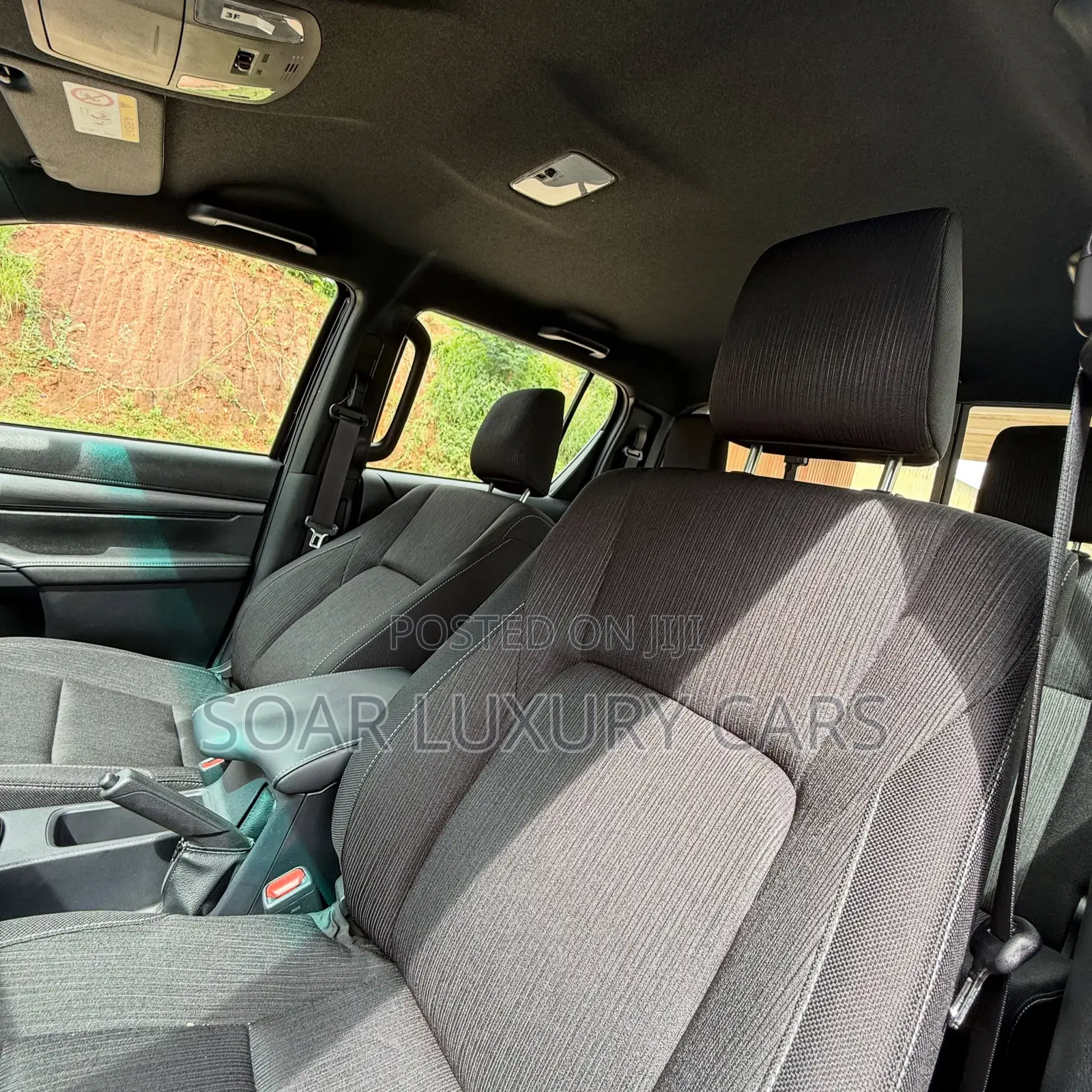 New Toyota Hilux 2025 Black