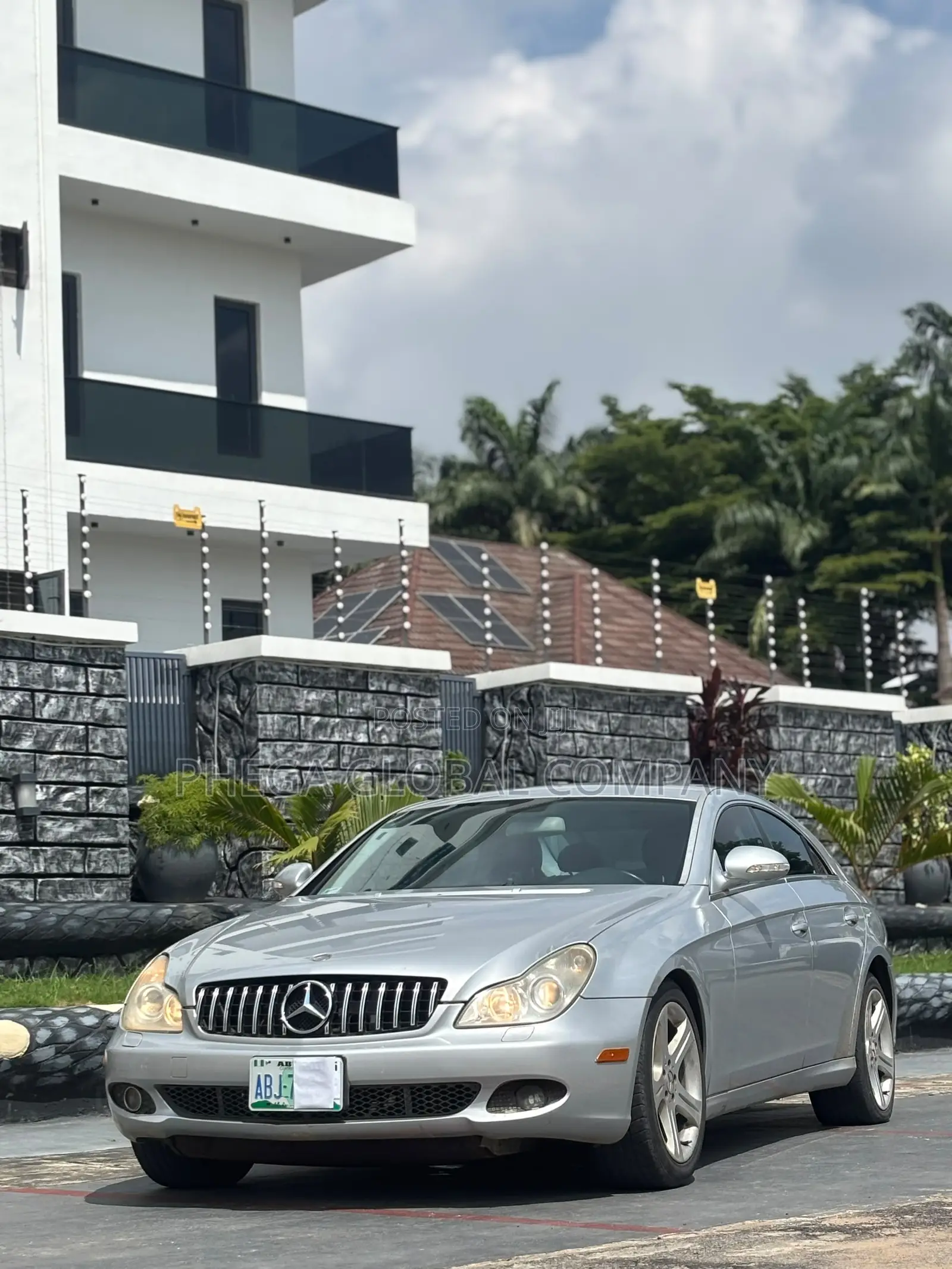 Mercedes-Benz CLS 2009 Silver