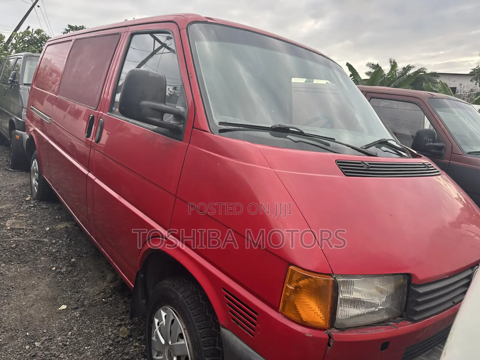 Volkswagen Transporter 2004 Red