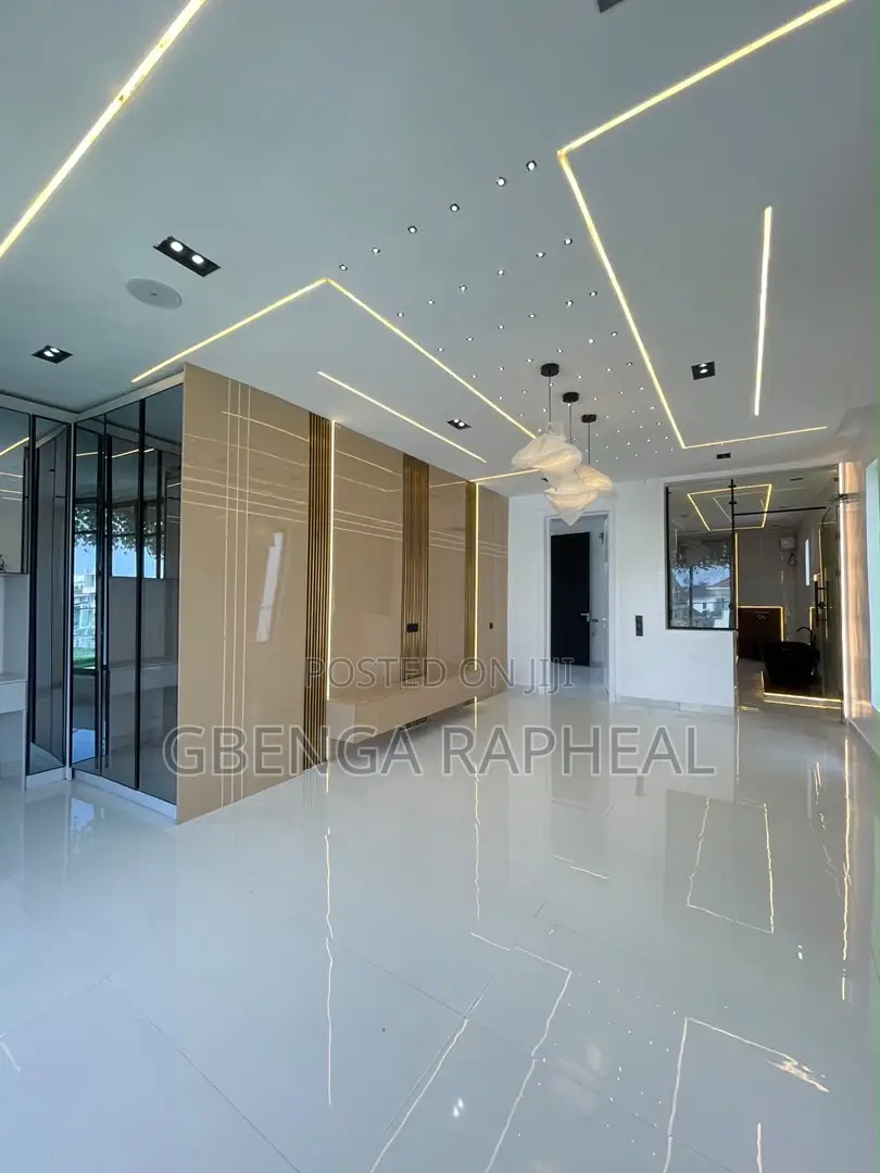 4bdrm Duplex in Ajah for sale