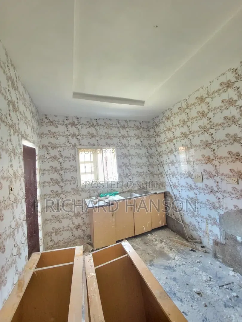 1bdrm Shared Apartment in Greenville, Ado / Ajah for rent