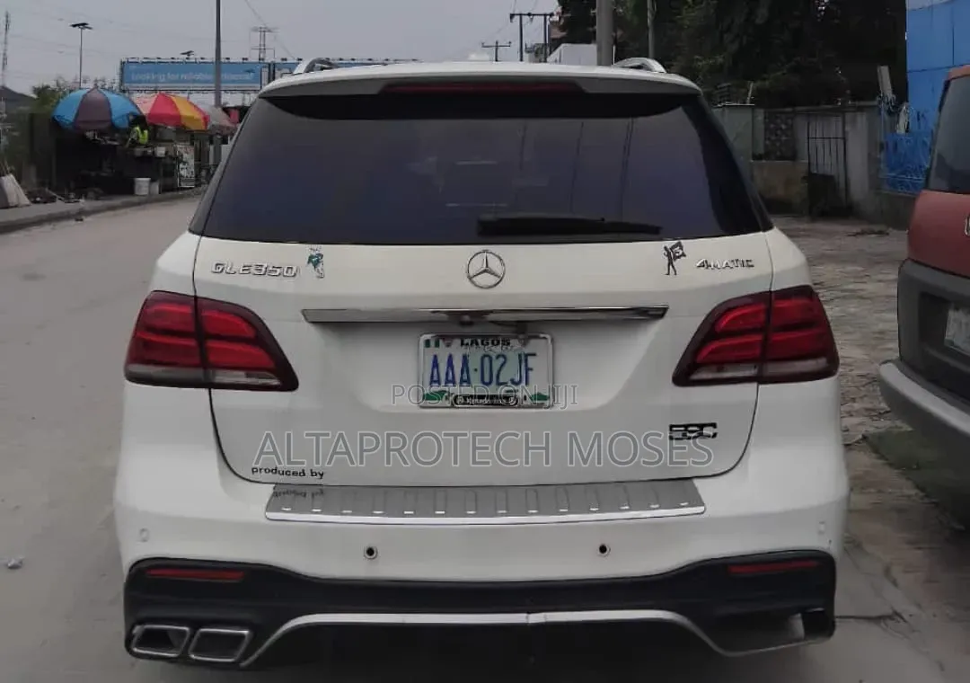 Mercedes-Benz M Class 2012 White