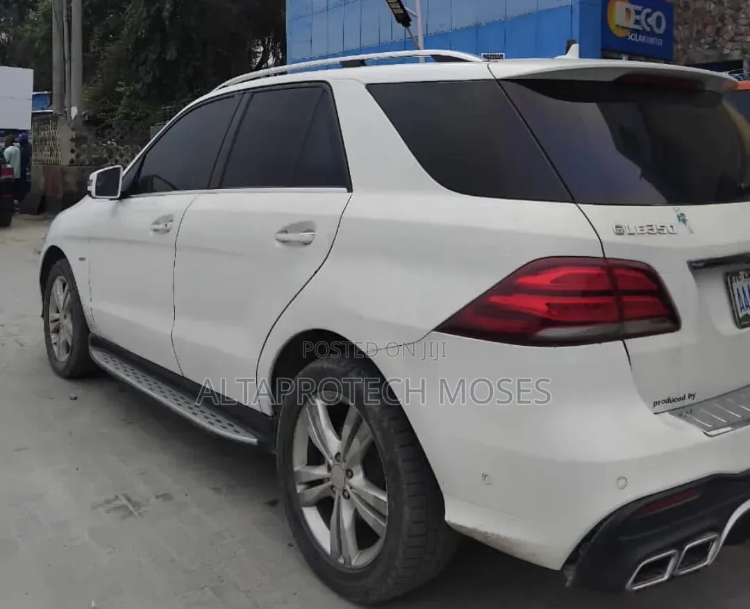 Mercedes-Benz M Class 2012 White
