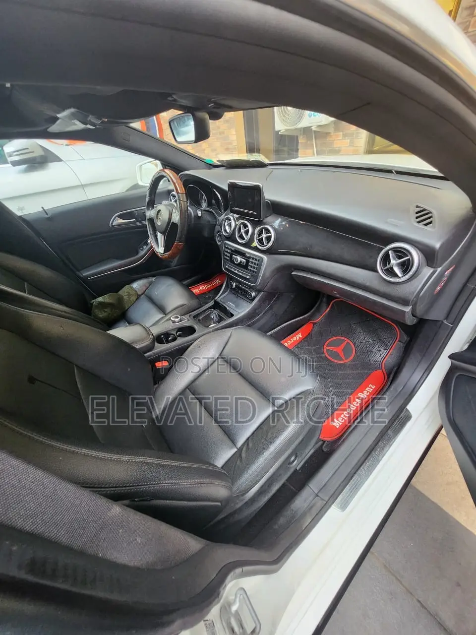 Mercedes-Benz CLA-Class 2018 White
