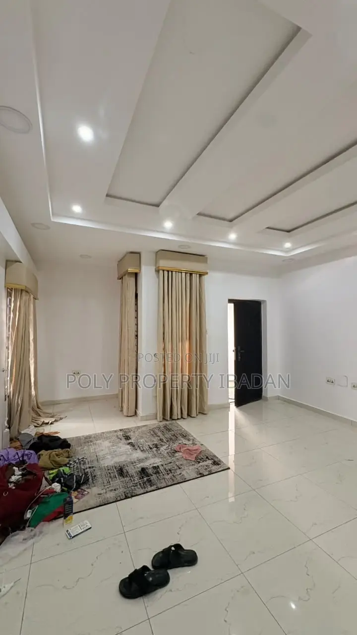 Furnished 4bdrm Duplex in Engineer Lere Adigun, Basorun for rent