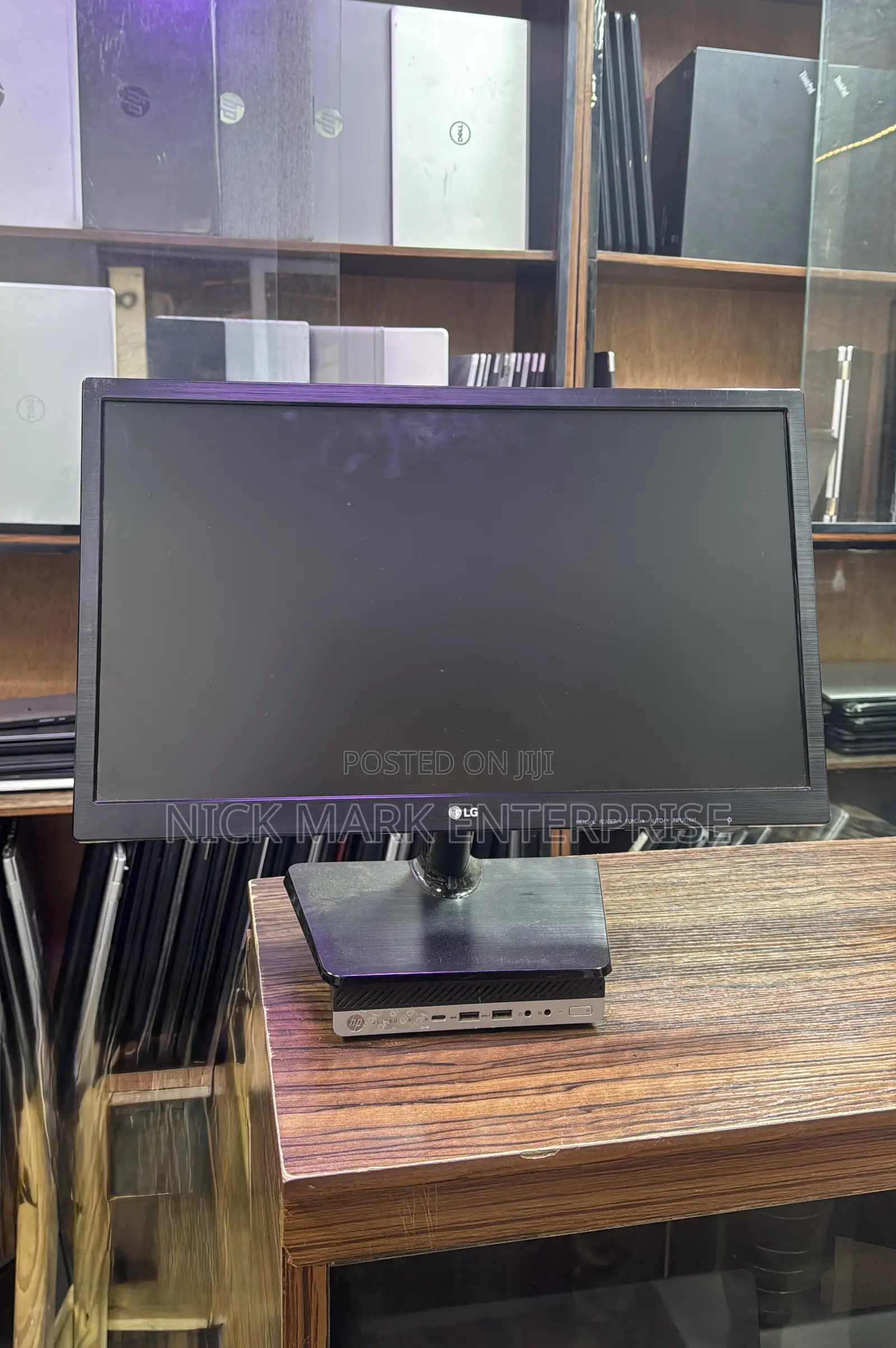 LG Monitor