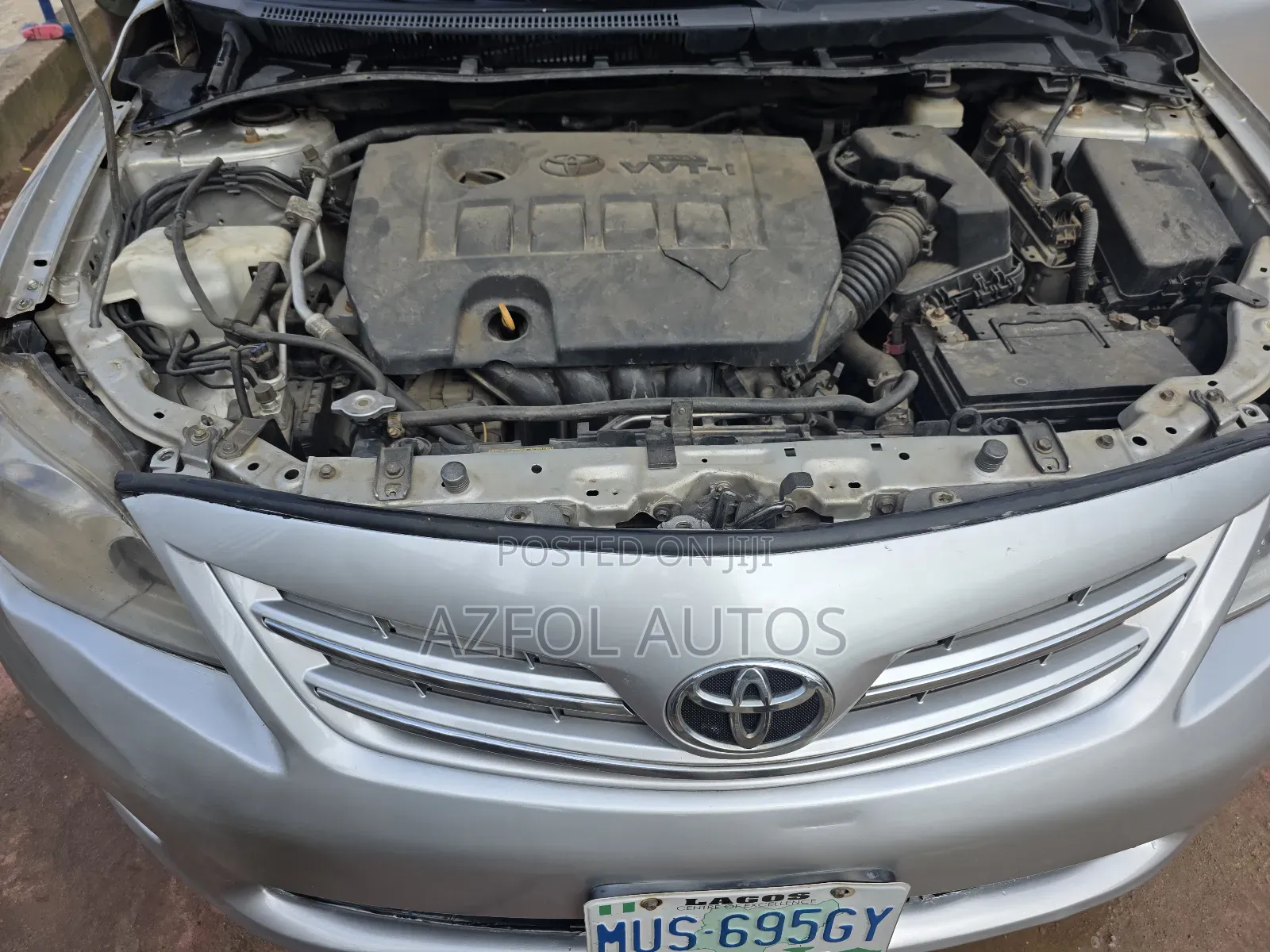 Toyota Corolla LE Special Edition 4dr Sedan (1.8L 4cyl 4A) 2013 Silver