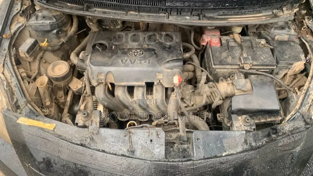Toyota Yaris 2007 Gray