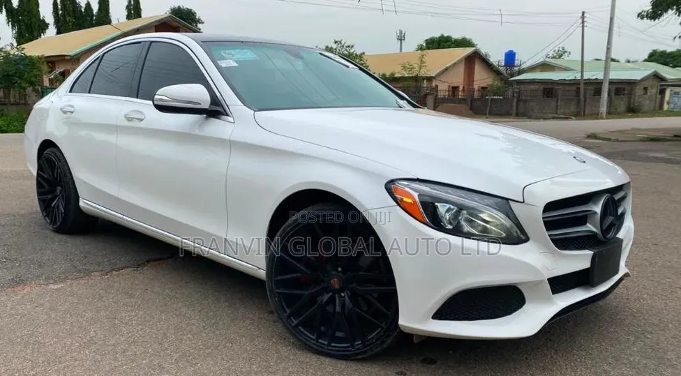 Mercedes-Benz C300 2015 White