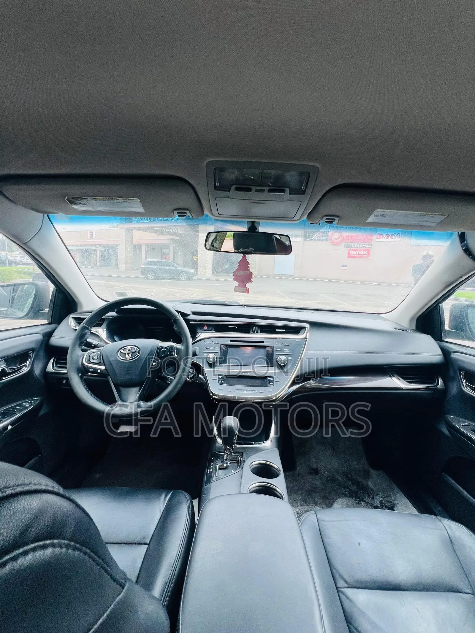 Toyota Avalon XLE Sedar FWD (3.5L 6cyl 6A) 2013 Black
