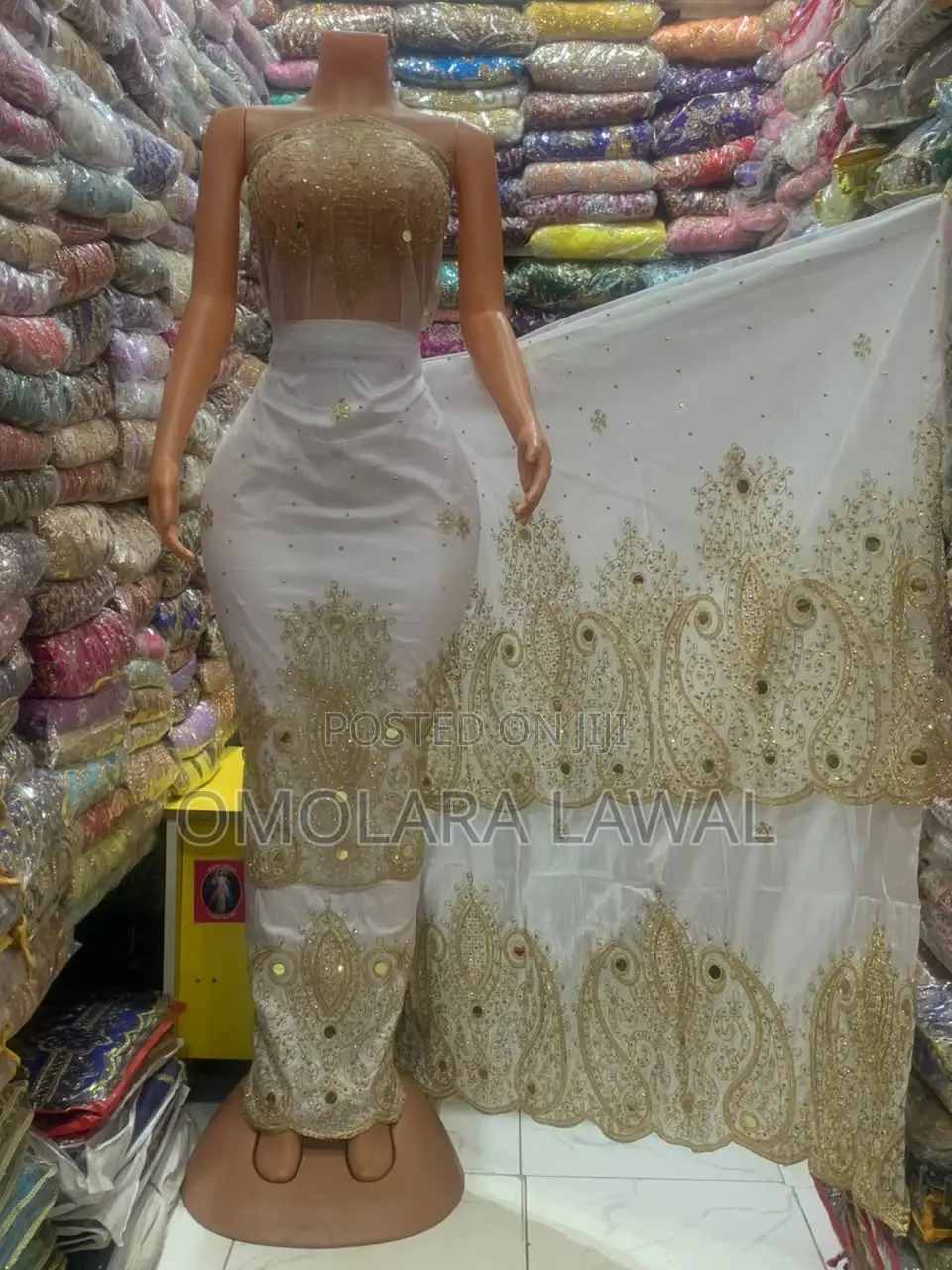 Small Net on Rawsilk Indian George.