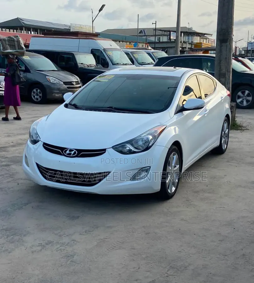 Hyundai Elantra 2014 White