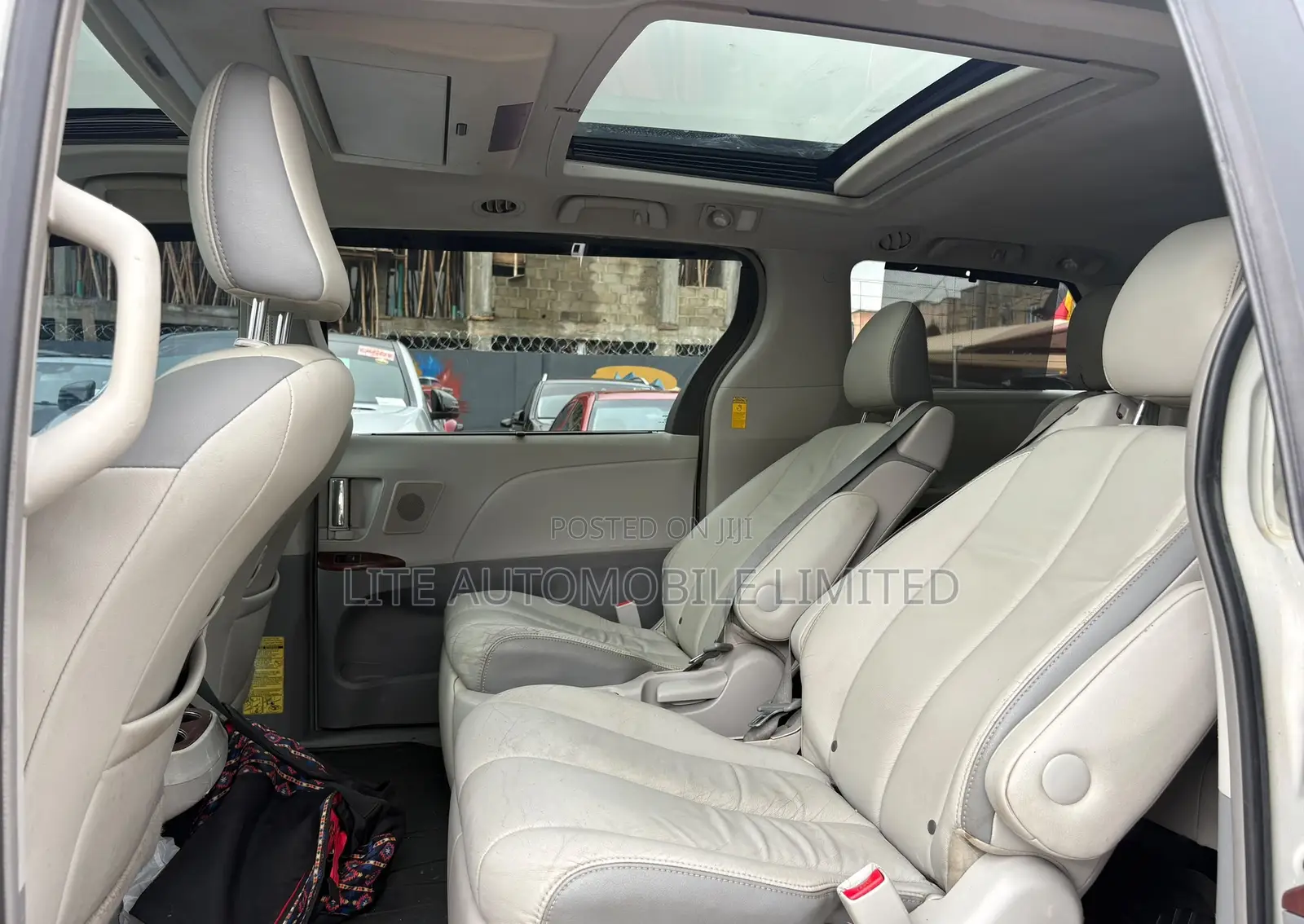 Toyota Sienna 2015 White