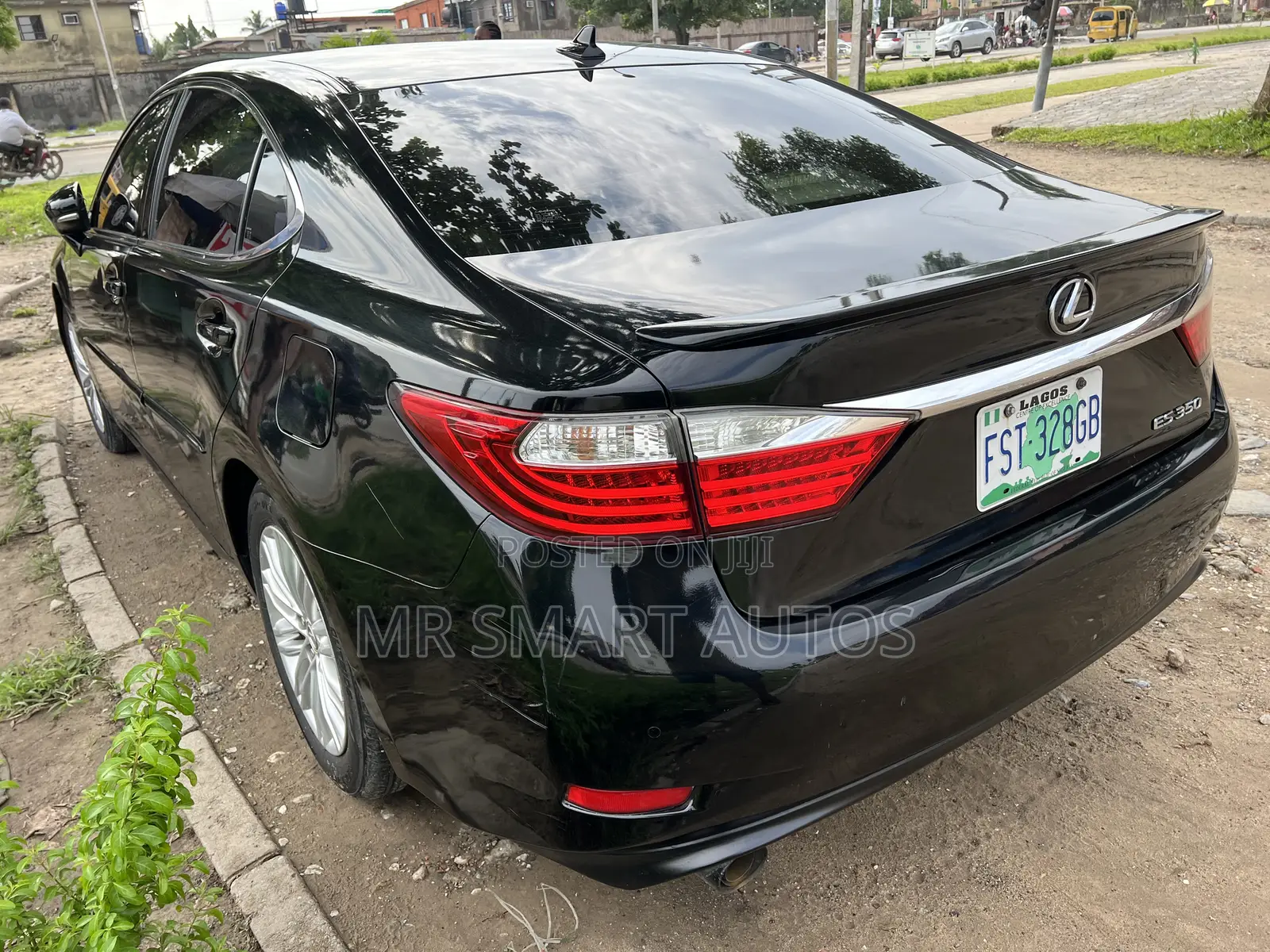 Lexus ES 350 FWD 2014 Blue