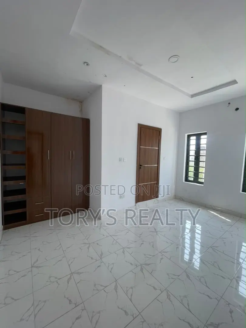 3bdrm Duplex in Ado / Ajah for sale