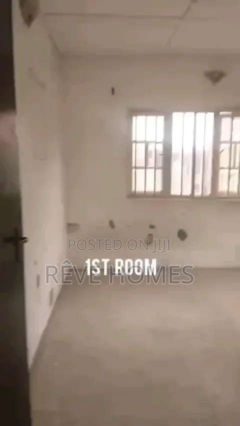 3bdrm Block of Flats in Phase 1 / Gbagada for rent