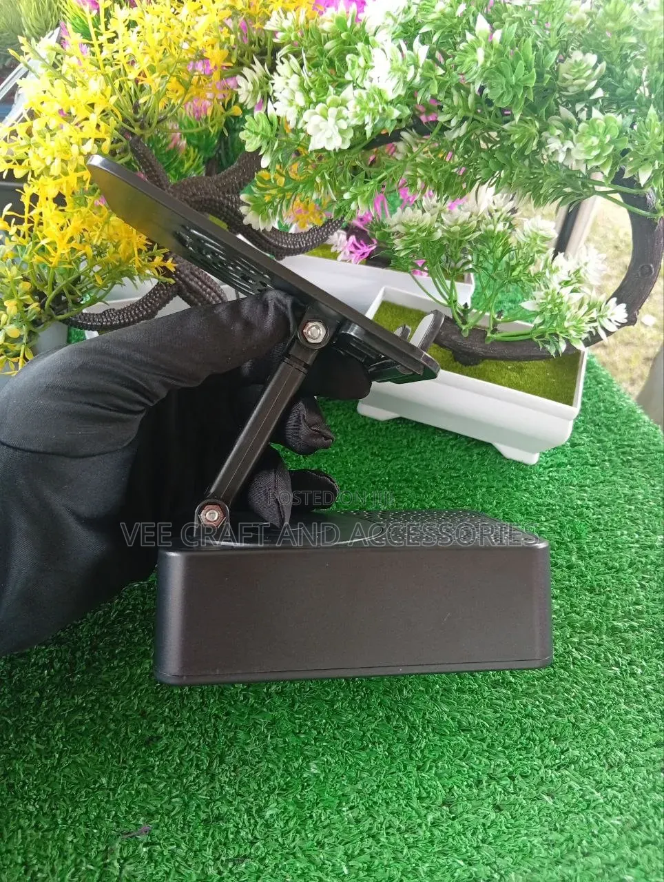 Wys-2301bt Better Bass Wireless Speaker and Phone Holder