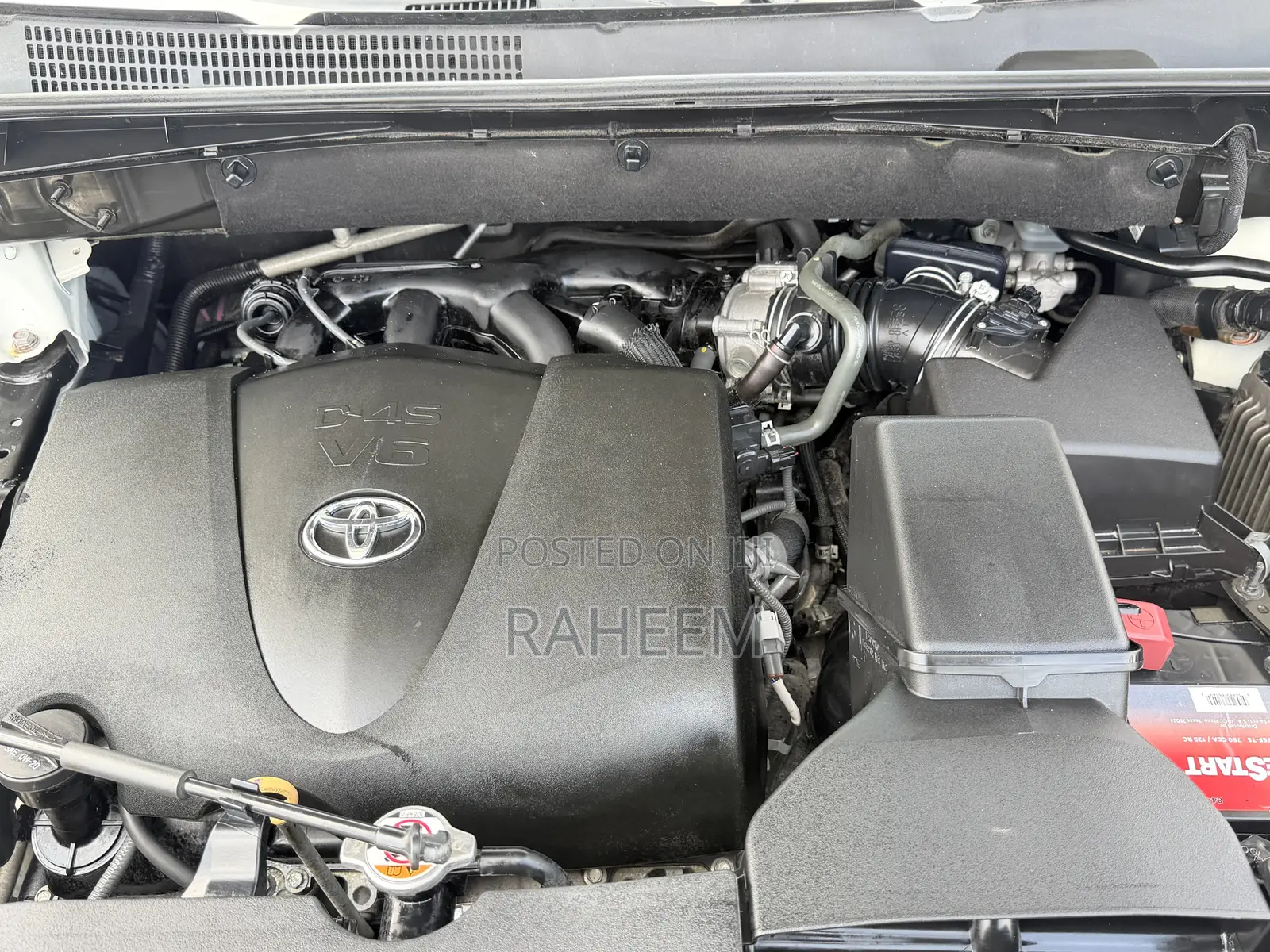 Toyota Highlander Limited 2019 White