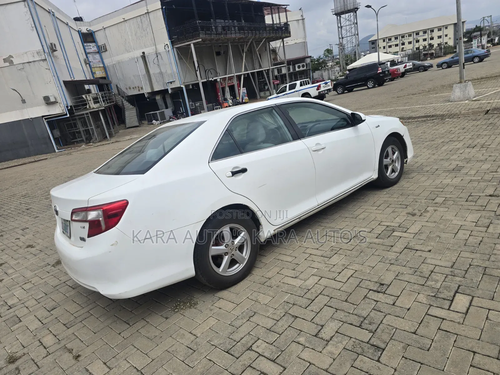 Toyota Camry 2014 White