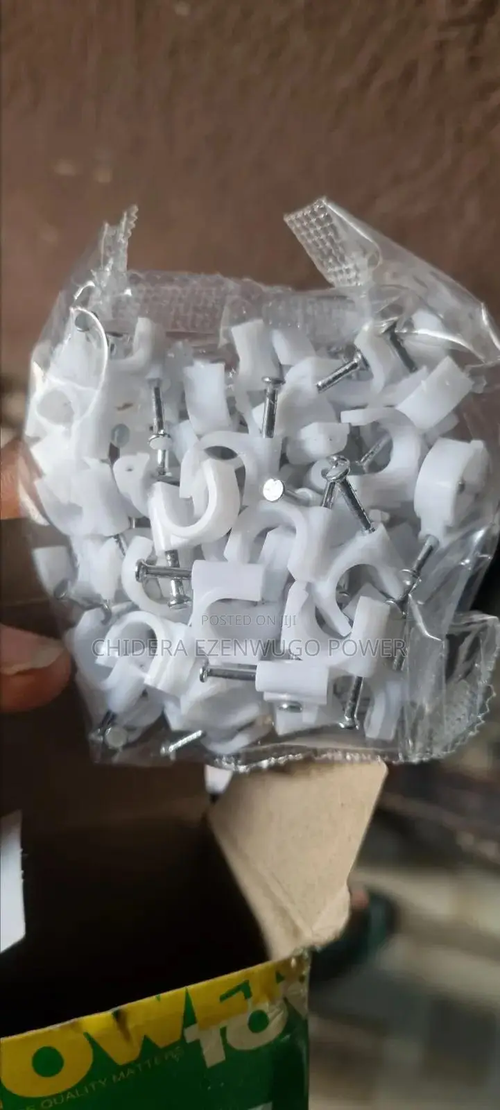 White Clips