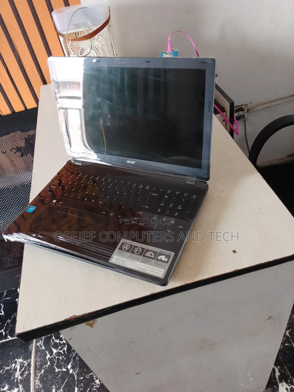 Laptop Acer 4GB HDD 320GB