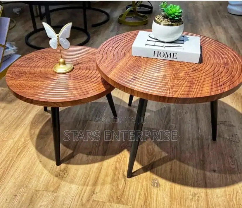 Sides Stool / Modern Corner Table.
