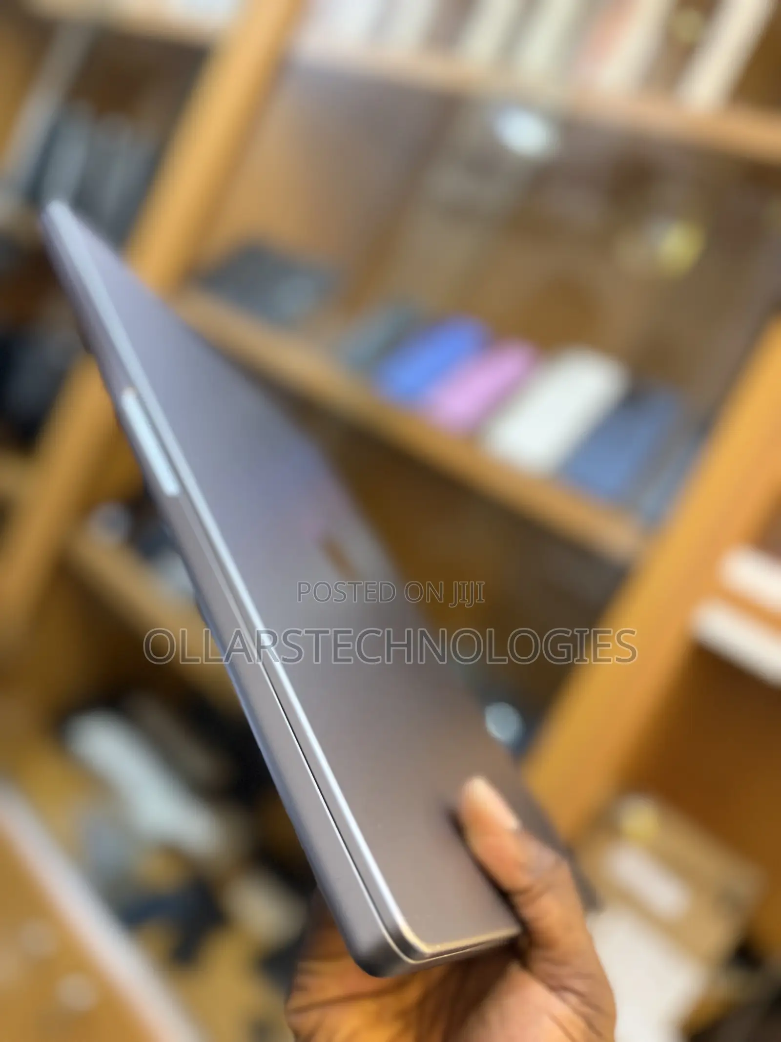 Laptop Apple MacBook Pro 2021 M1 32GB Apple M1 Pro SSD 1T