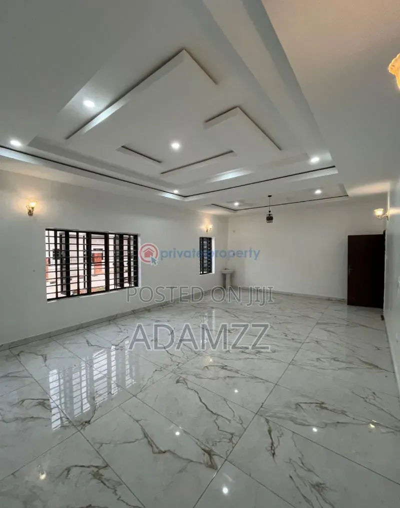 4bdrm Duplex in Enugu for sale