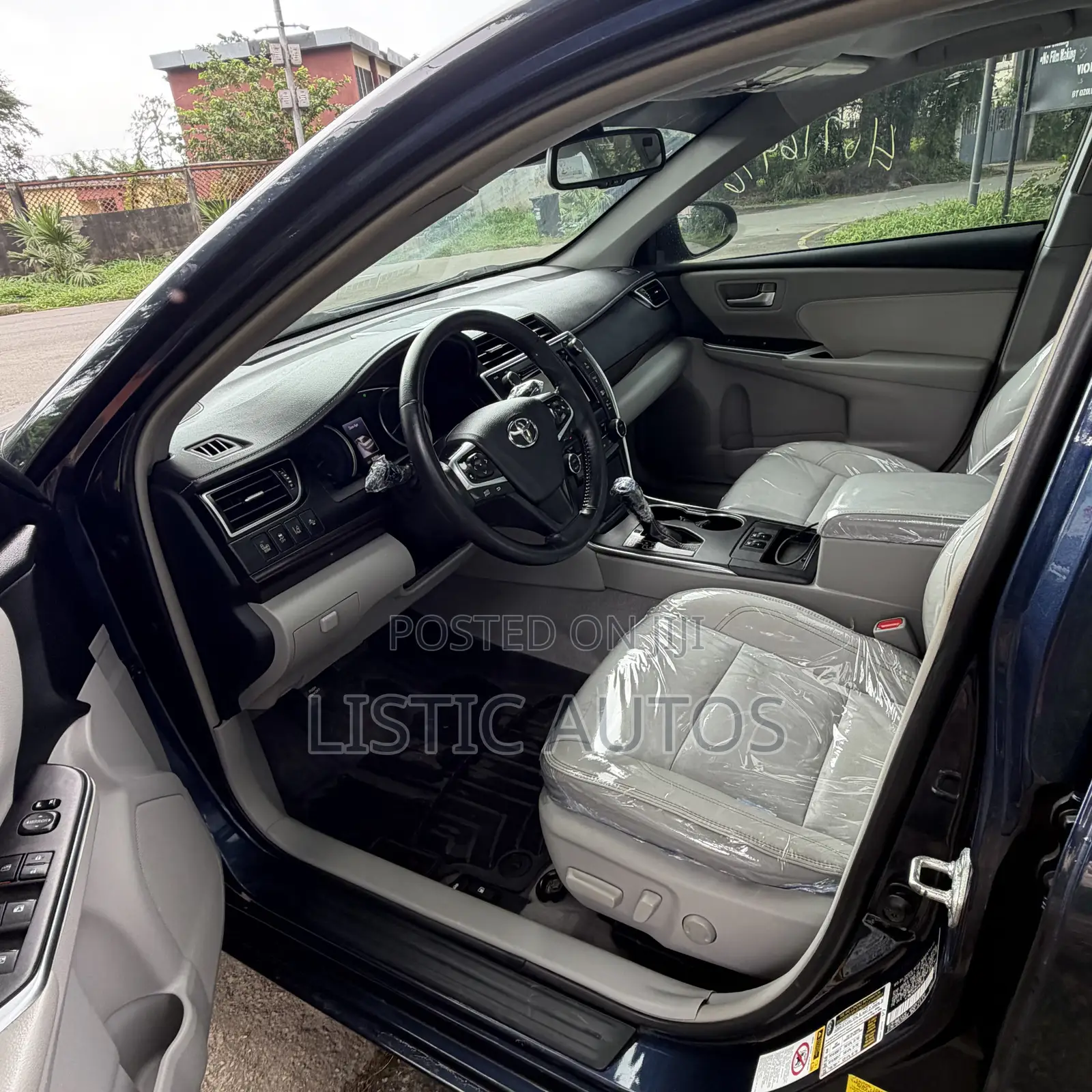 Toyota Camry XLE 4dr Sedan (3.5L 6cyl 6A) 2015 Blue