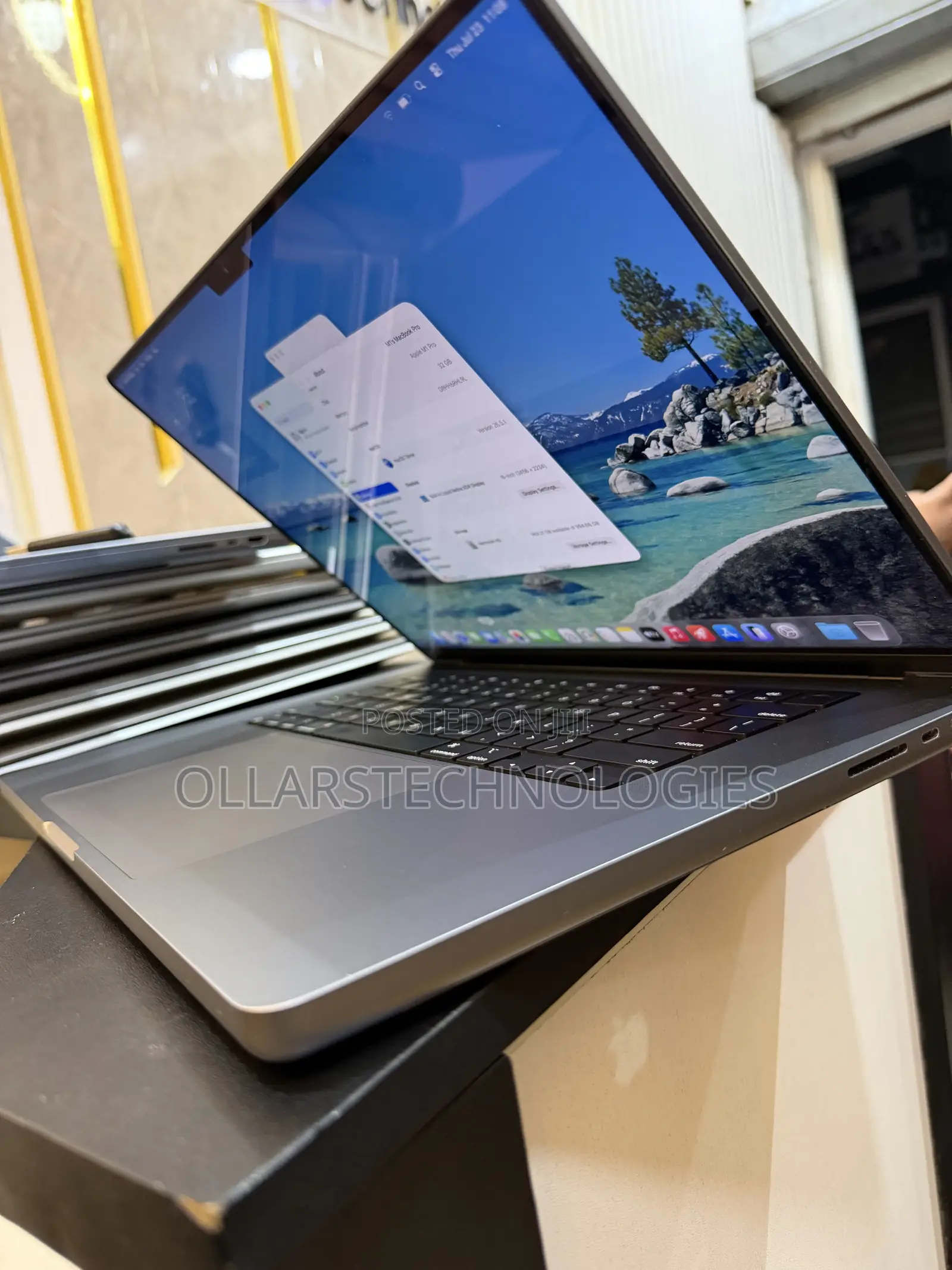 Laptop Apple MacBook Pro 2021 M1 32GB Apple M1 Pro SSD 512GB