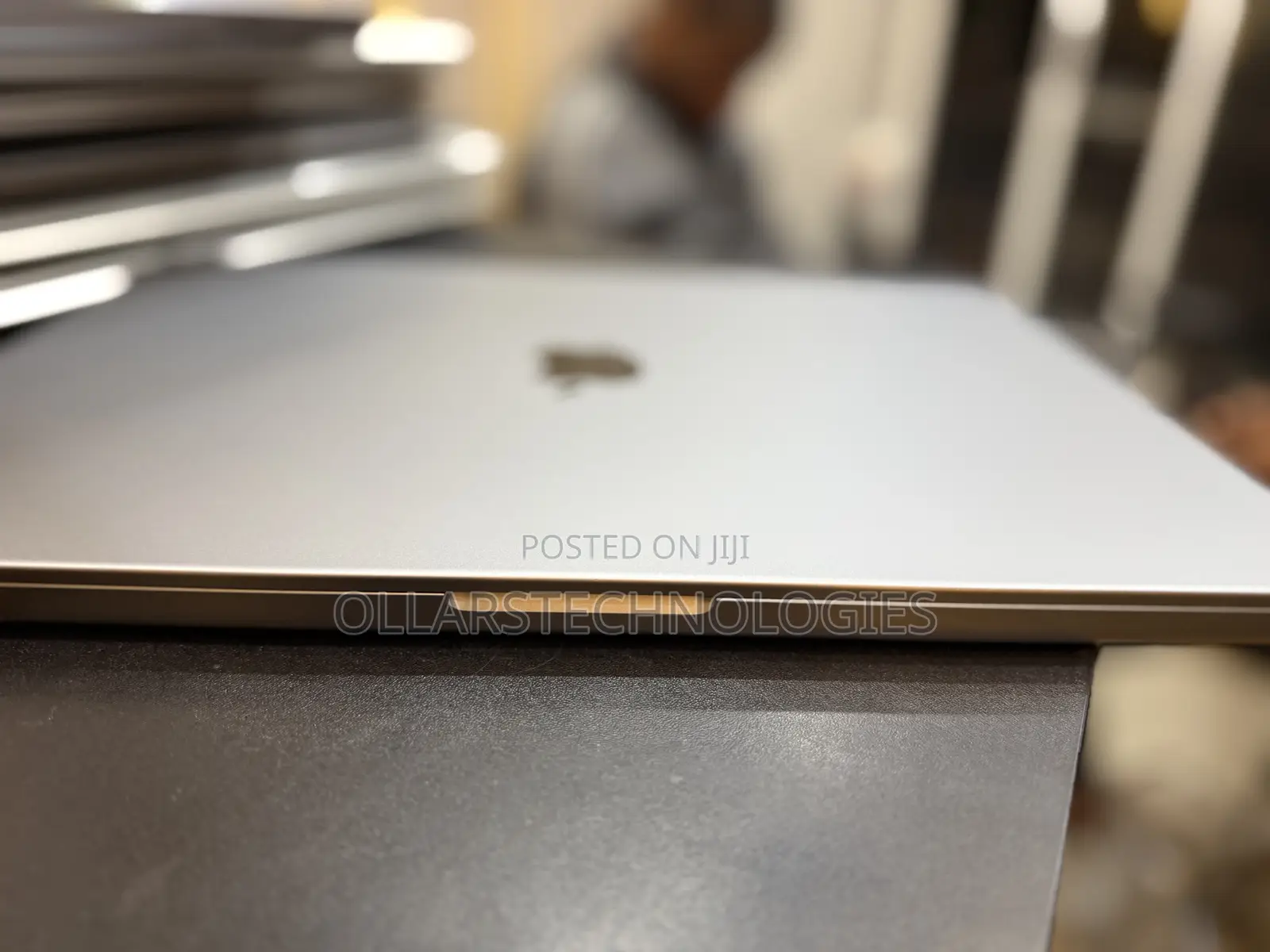 Laptop Apple MacBook Pro 2021 M1 32GB Apple M1 Pro SSD 512GB