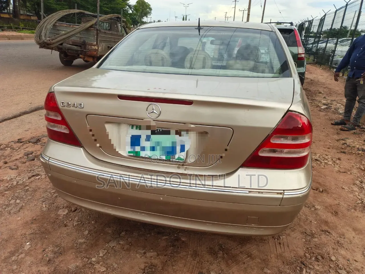 Mercedes-Benz C240 2.6 4MATIC AWD 2003 Gold