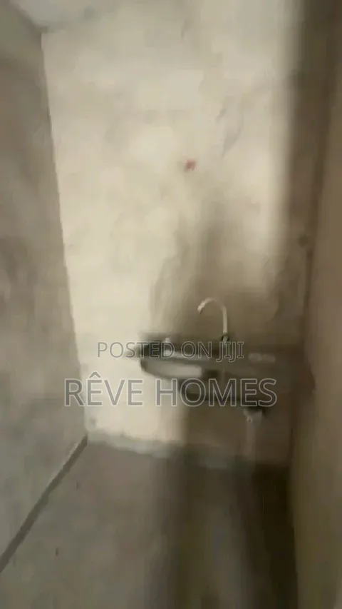 Mini Flat in Palmgroove for rent