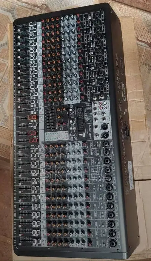 Original Yamaha Mixed 24channels 2group 2auxiliary With Recording, USB