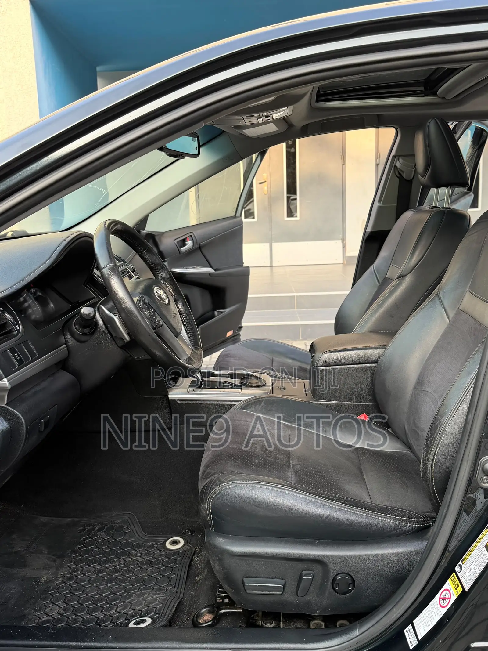 Toyota Camry SE 4dr Sedan (3.5L 6cyl 6A) 2014 Black