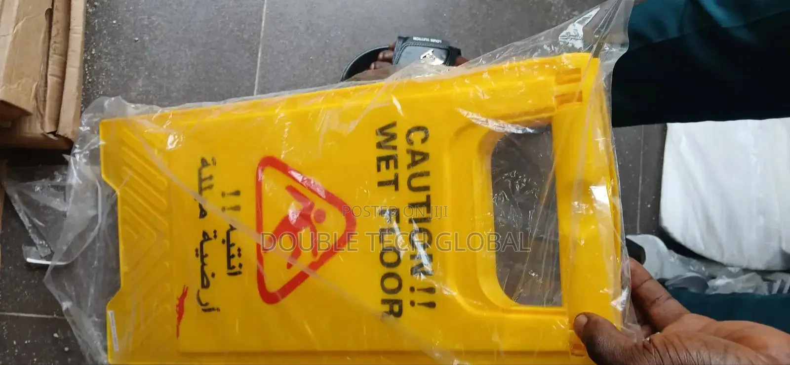 Caution Wet Floor