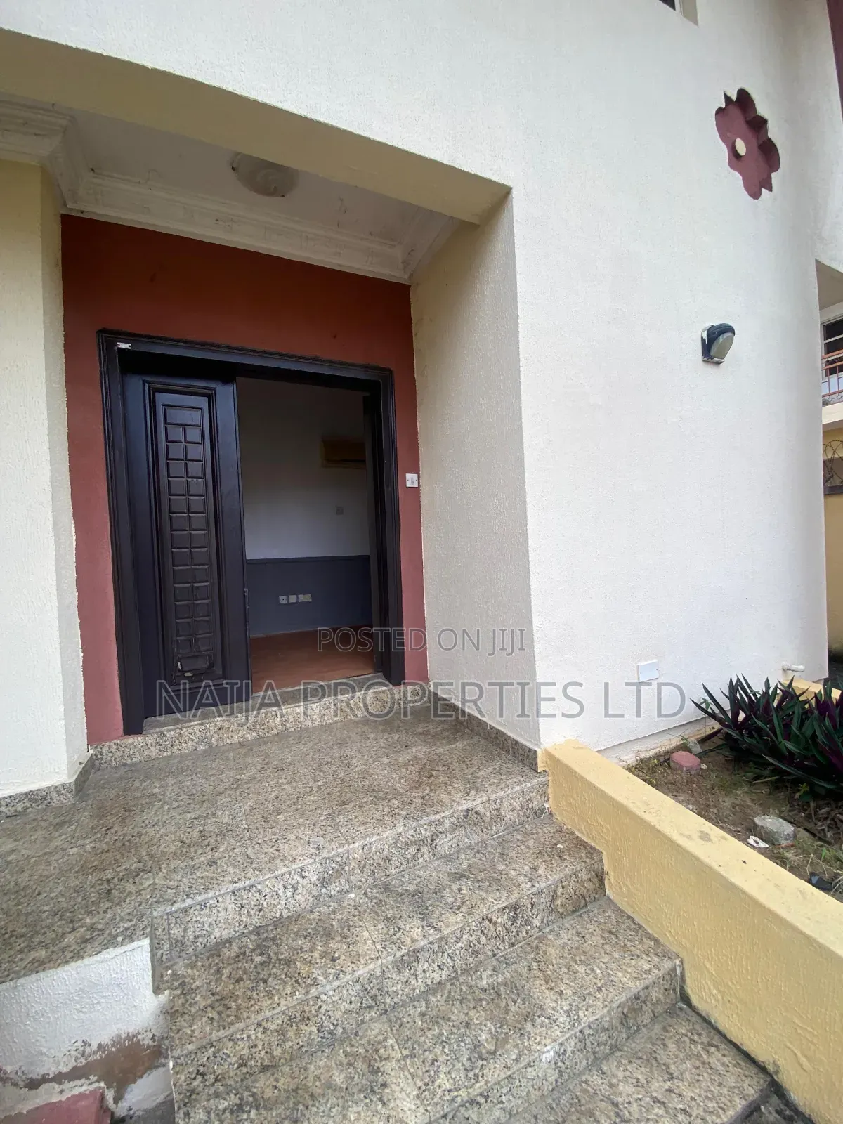 5bdrm Duplex in Vgc, Ikota for rent