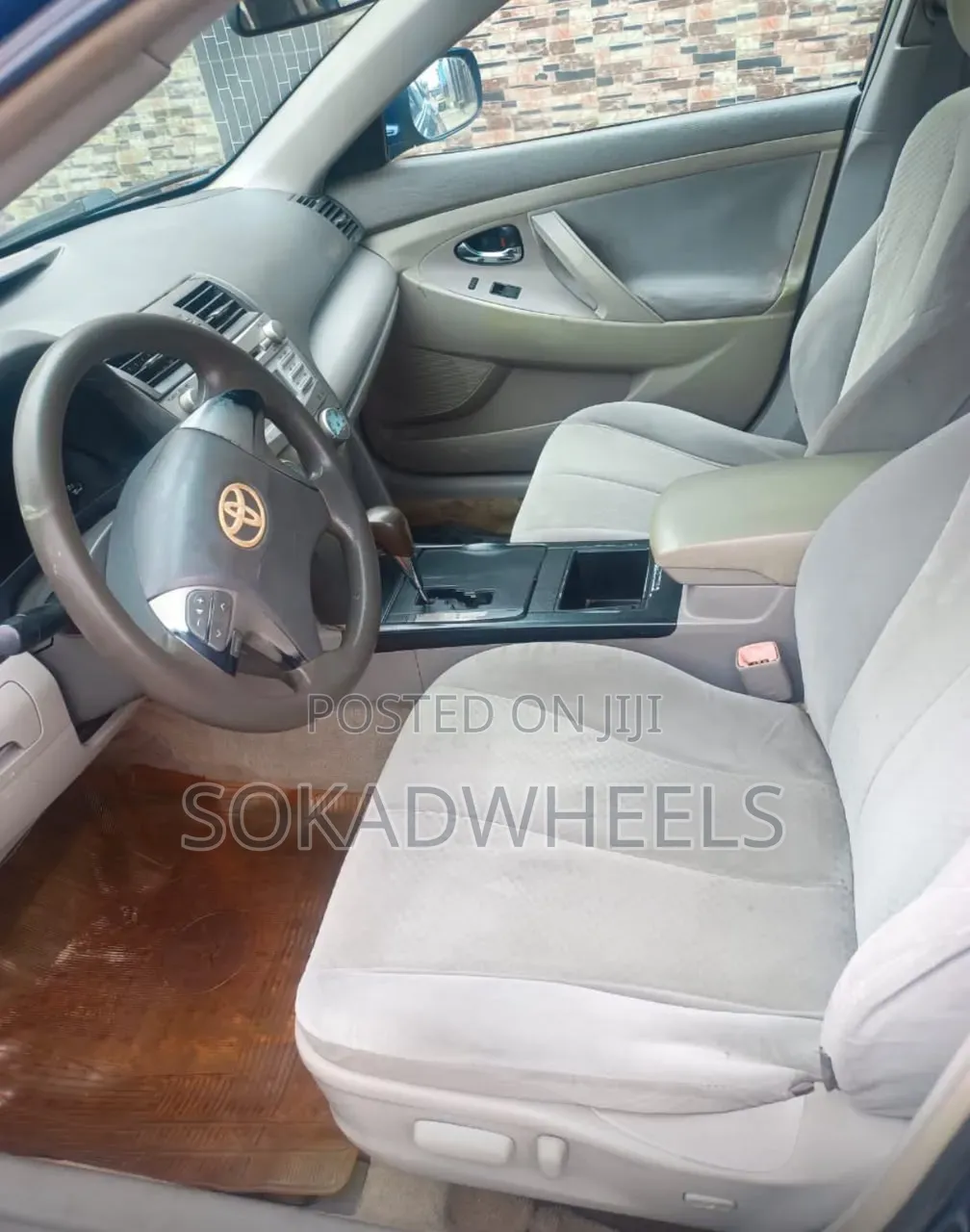 Toyota Camry 2008 Blue