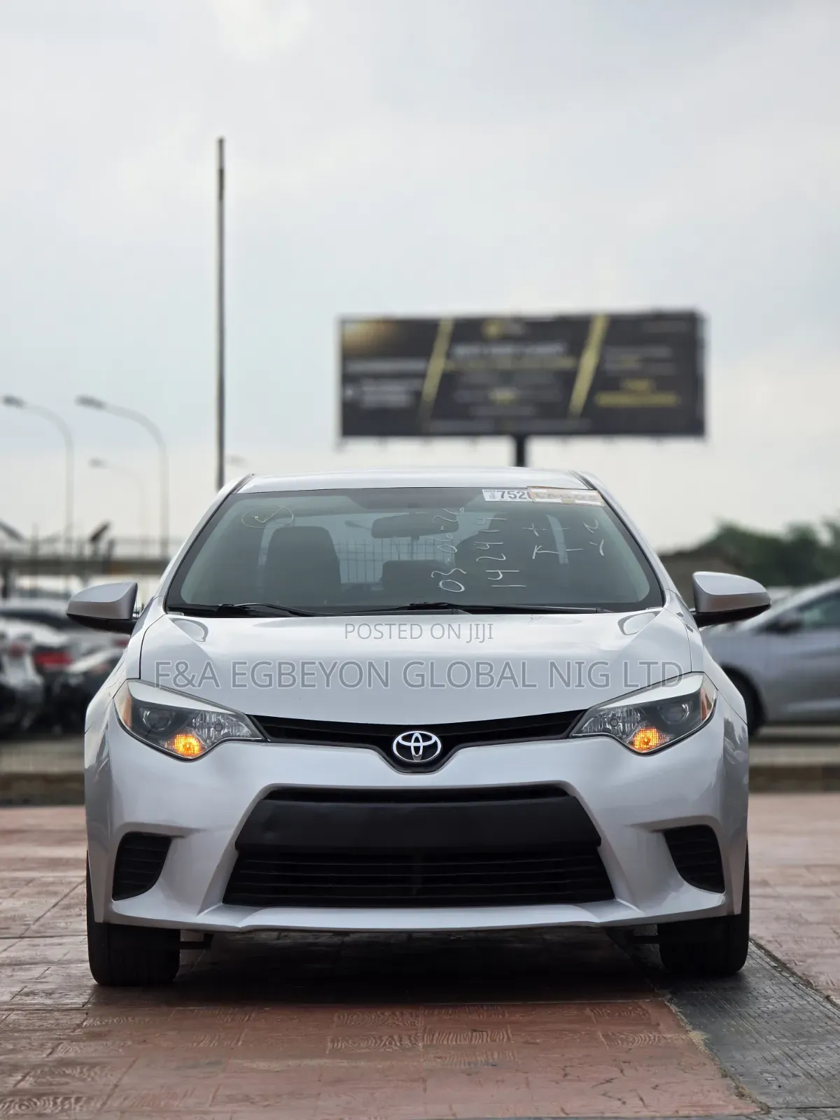 Toyota Corolla 2015 Silver