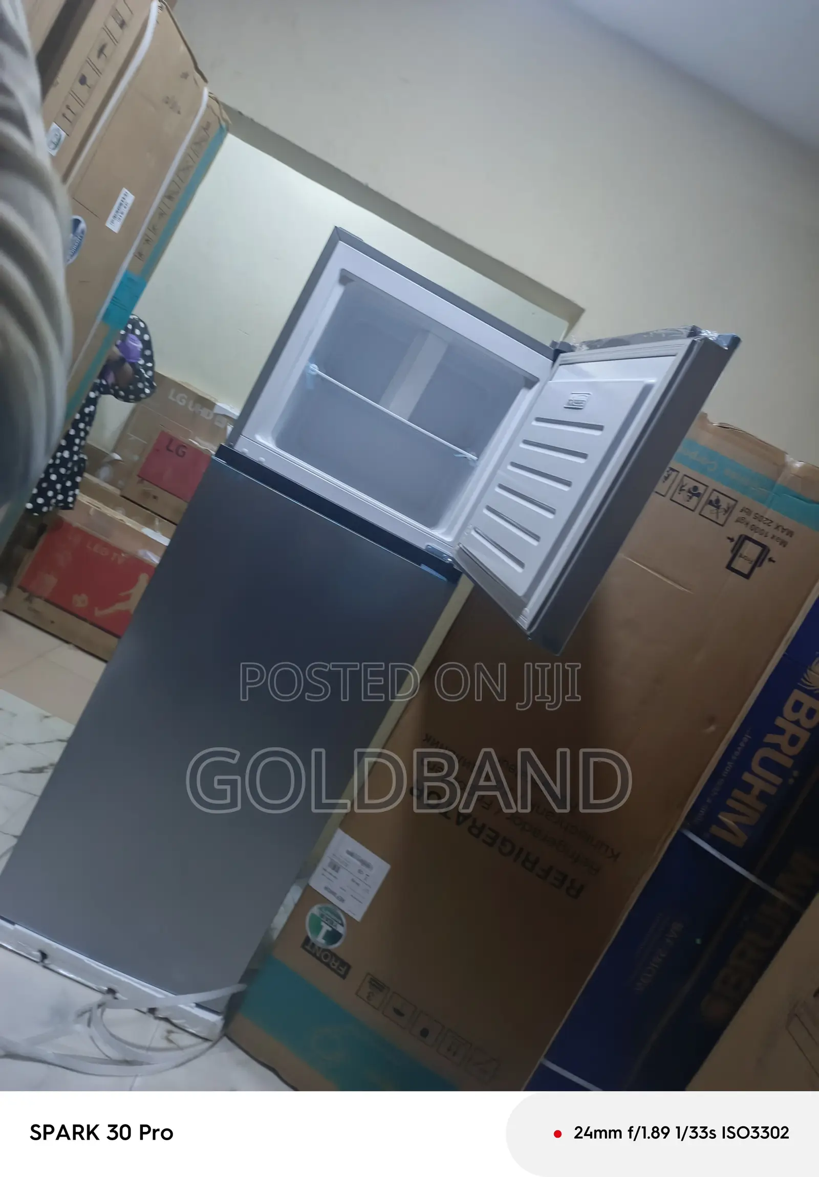 Hisense 295L Refrigerator for Home Office Use