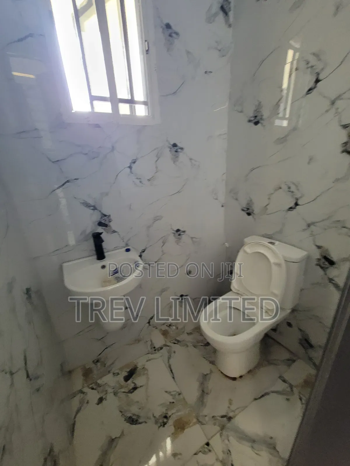 3bdrm Duplex in Lekki Peninsula, Abraham Adesanya for rent