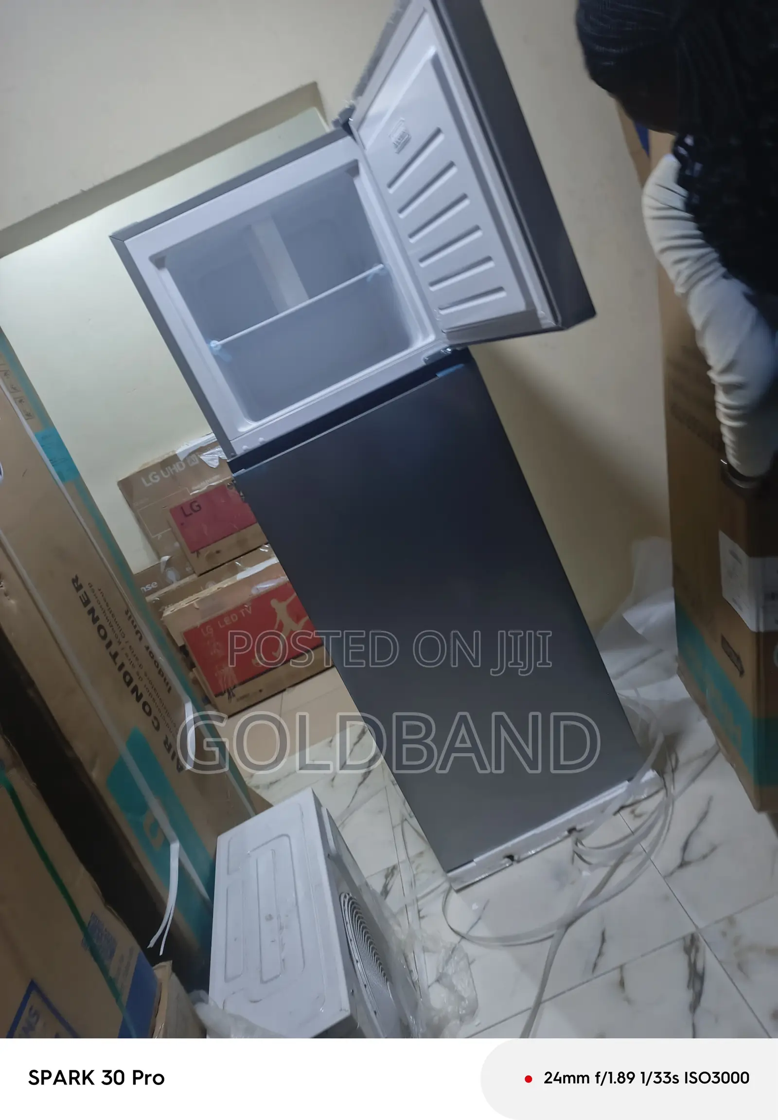 Hisense 306DR 295L Fridge – Premium Cooling Solution