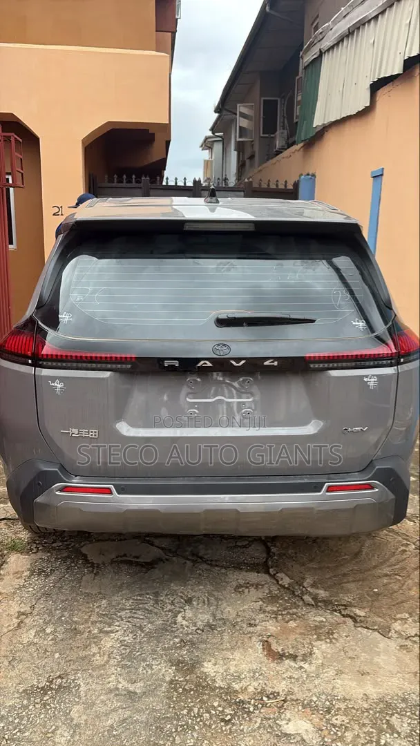 New Toyota RAV4 2026 Gray