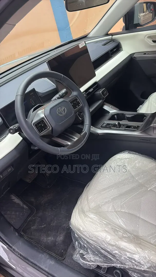 New Toyota RAV4 2026 Gray