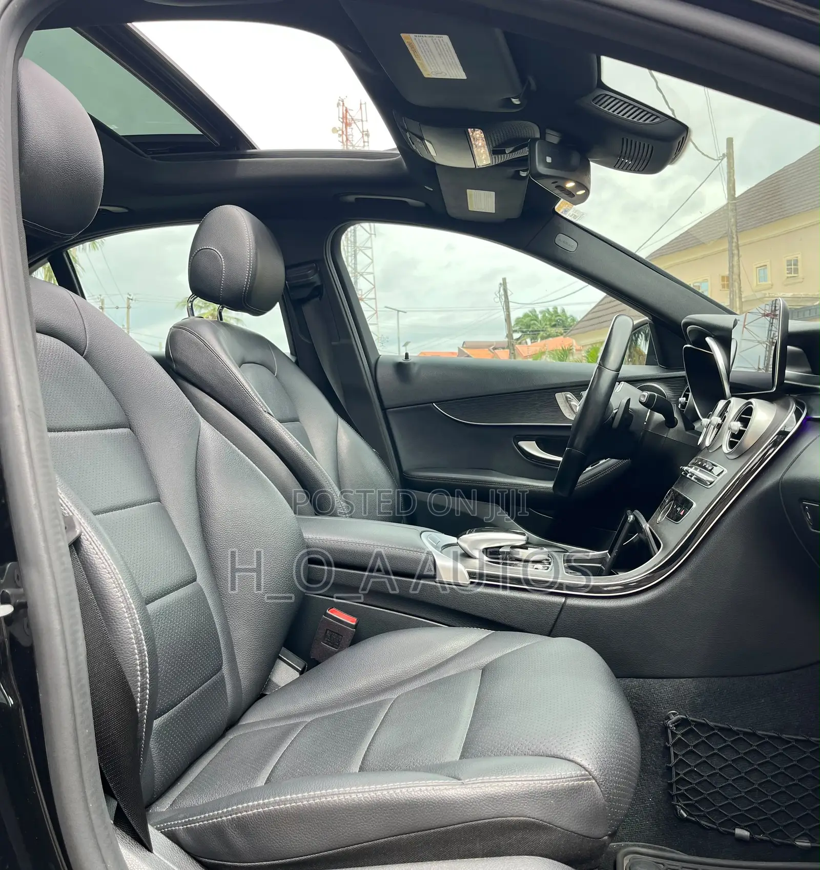 Mercedes-Benz C300 2021 Black